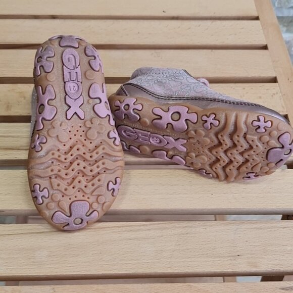 Geox Infant/Toddler Millie First Walker - Picture 6 of 7